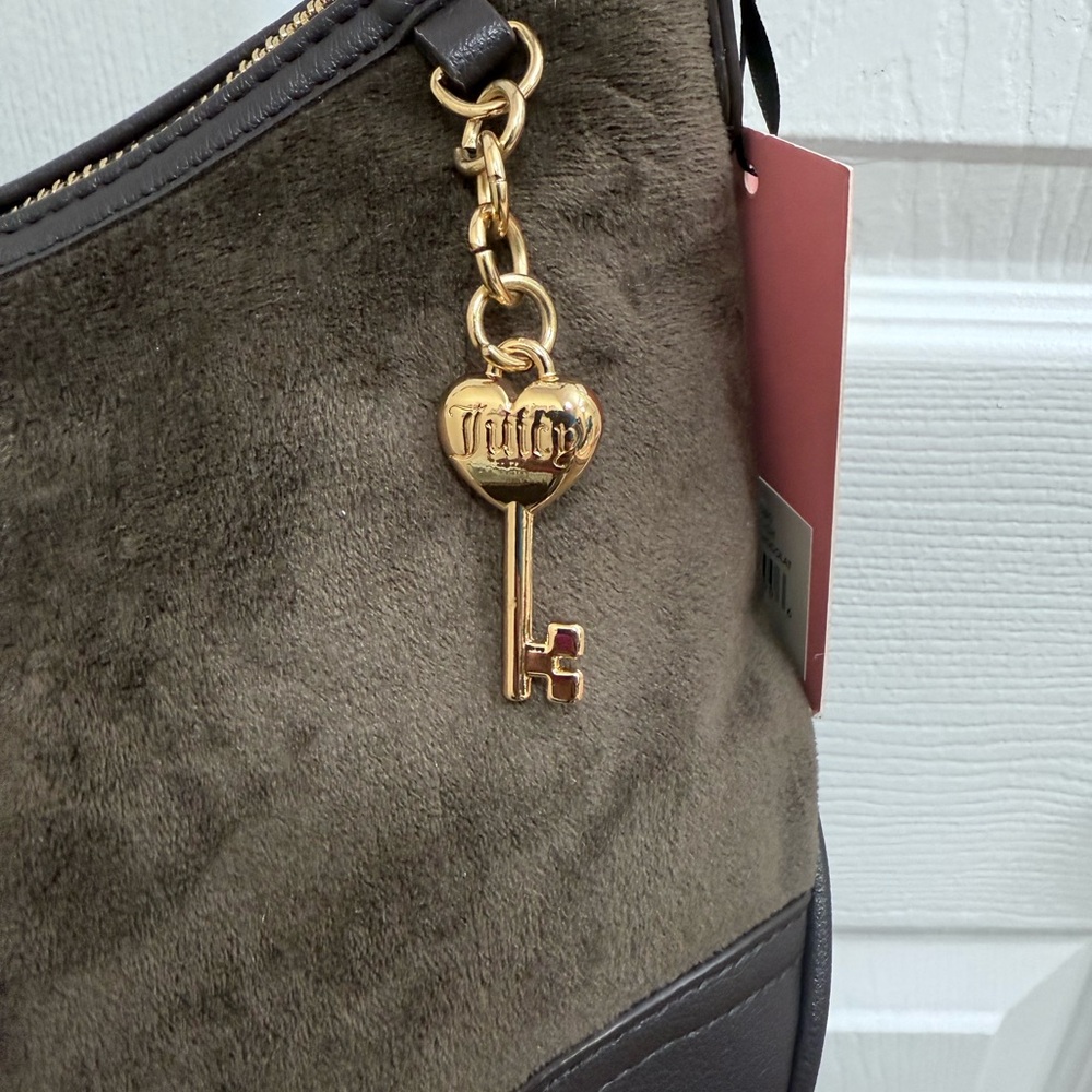 NWT Juicy Couture Juicy For All Hobo in Chocolate with Gold Accents - Picture 4 of 7